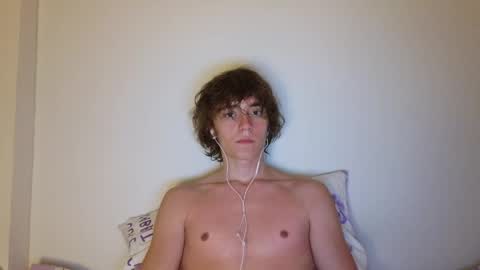 Snapshot of leon_heart666 chatting on April 2026 10:04:02 PM Leon online show from April 2026 10:04:02 PM