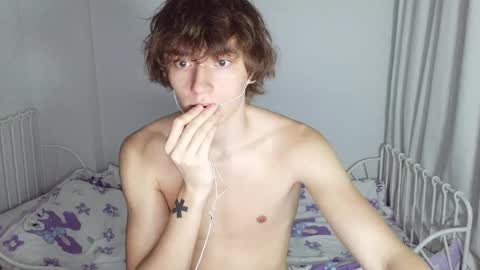 Snapshot of leon_heart666 chatting on May 2026 09:53:01 PM Leon online show from May 2026 09:53:01 PM