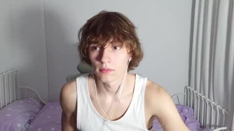 Snapshot of leon_heart666 chatting on May 2026 04:26:01 PM Leon online show from May 2026 04:26:01 PM