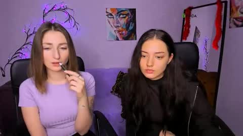 Leona online show from November 2025 06:46:02 AM