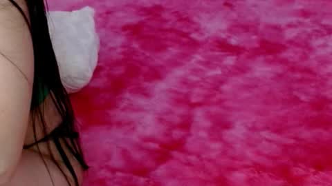 LUCY online show from November 2025 10:04:02 PM