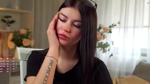 Mila online show from March 2026 02:18:01 AM