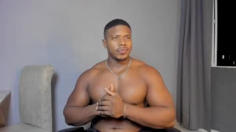 Leandro jones online show from July 2026 01:19:01 AM