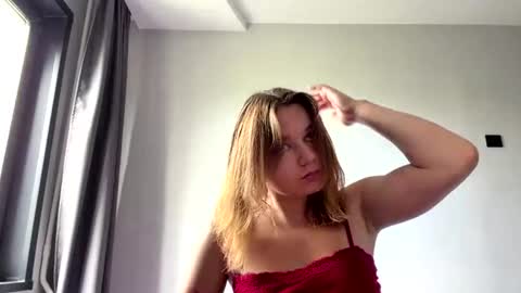 Snapshot of leonidadesantiago chatting on June 2026 05:08:01 AM Reily online show from June 2026 05:08:01 AM