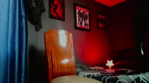 Snapshot of leonnardojaramillo chatting on February 2026 06:11:01 PM Lenardo jaramillo online show from February 2026 06:11:01 PM