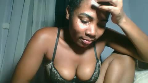 leonnida online show from April 2026 09:54:01 PM