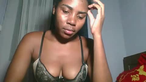 leonnida online show from April 2026 06:41:01 PM