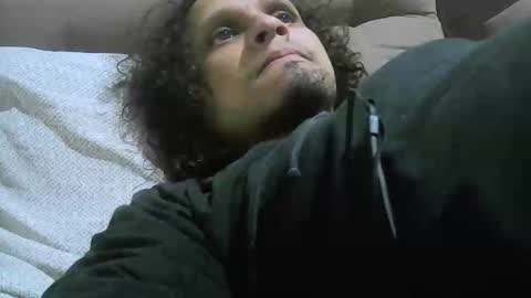 Snapshot of leonnxv chatting on October 2025 02:19:01 AM leonnxv online show from October 2025 02:19:01 AM