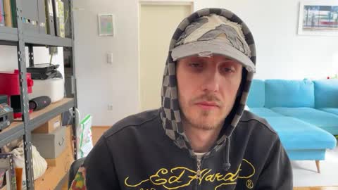 Leon online show from March 2026 08:52:01 AM