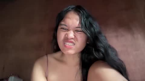 Jenn online show from January 2026 04:14:01 AM