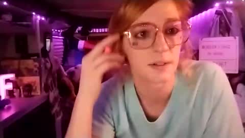 LesleyGumGrass- The Boring Trans girl online show from March 2025 02:37:02 AM