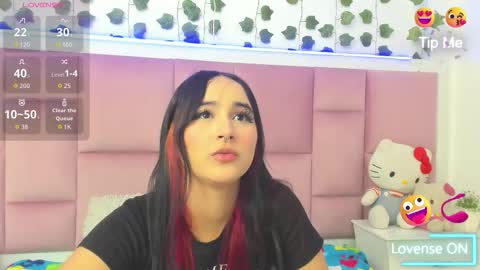 leslie online show from February 2026 08:07:02 PM