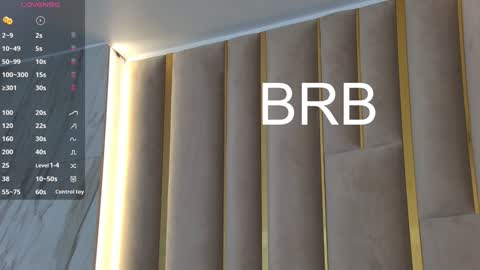 Leslie online show from January 2025 11:44:02 AM