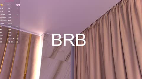 Leslie online show from February 2025 08:42:02 AM