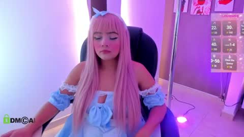 Lesly  online show from July 2026 12:03:01 AM