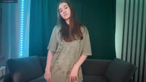 Snapshot of lessiemccoyle chatting on July 2026 02:43:01 PM Hello my love Im Val online show from July 2026 02:43:01 PM