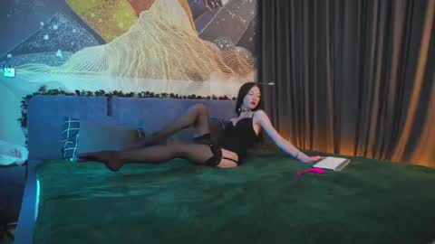 Snapshot of lessyluiz chatting on September 2025 11:17:02 PM Hi my name is Lessy I am 18 years old. Im new here but I really like making new acquaintances online show from September 2025 11:17:02 PM