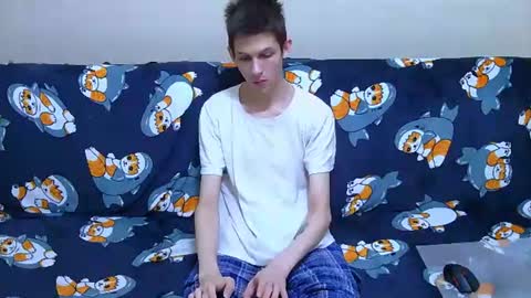 lester_broo online show from June 2026 02:04:01 PM