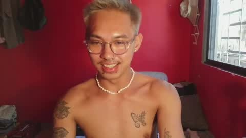 lesteryooo online show from April 2026 06:19:01 AM