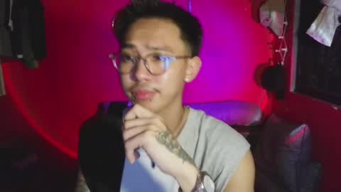 lesteryooo online show from April 2026 12:11:02 PM