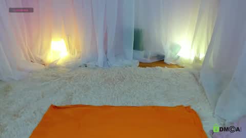 Snapshot of lesya_flin chatting on October 2025 07:17:02 AM Lesya online show from October 2025 07:17:02 AM
