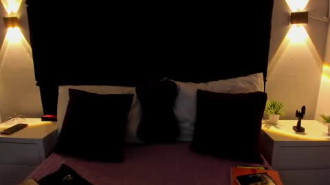 Snapshot of letiziia_sky chatting on November 2025 08:29:01 PM letiziia online show from November 2025 08:29:01 PM