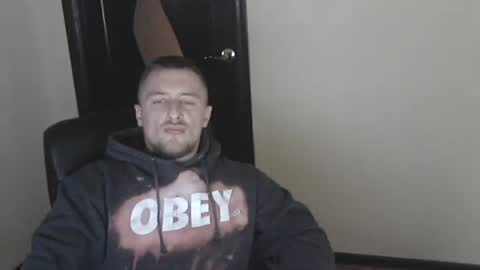 lev1ngston online show from December 2024 09:09:02 PM