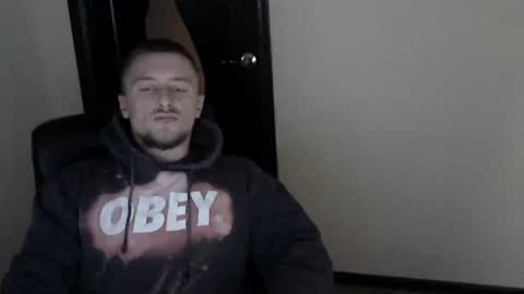 lev1ngston online show from December 2024 02:53:01 AM