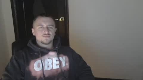 lev1ngston online show from January 2025 06:49:01 PM