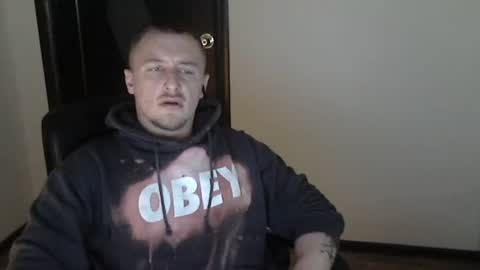 lev1ngston online show from January 2025 10:01:02 PM