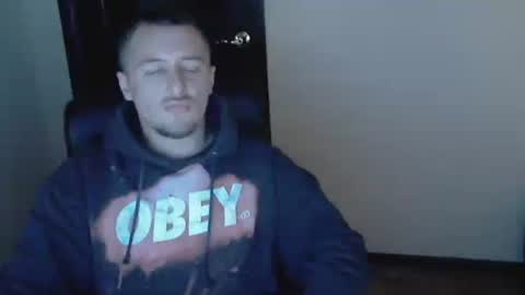 lev1ngston online show from January 2025 01:44:02 PM