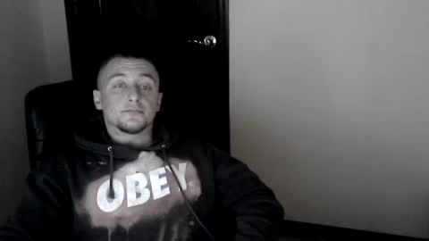 lev1ngston online show from January 2025 04:58:02 AM