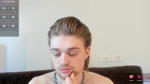 Snapshot of lev_miller chatting on April 2026 12:21:02 PM lev_miller online show from April 2026 12:21:02 PM