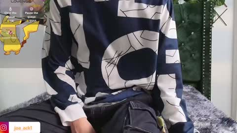 Levi  online show from January 2025 01:52:01 PM