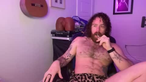 Levi Daniel online show from November 2025 10:41:02 PM