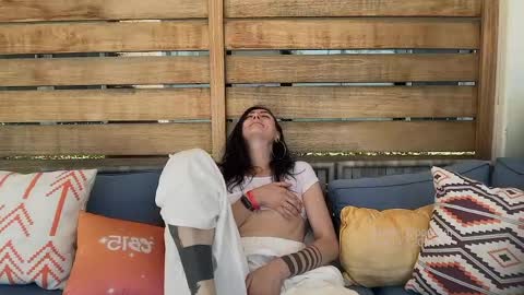 Levity online show from April 2026 09:50:01 PM