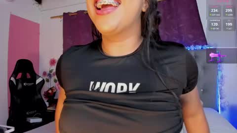 xiara online show from July 2026 01:33:01 AM