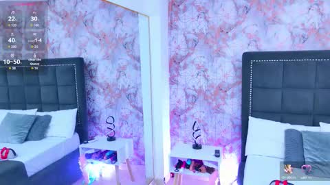 LexaDeRuso online show from September 2025 12:15:01 PM