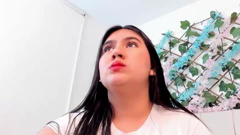 Gabrielle online show from October 2025 10:32:02 AM