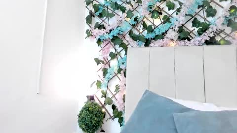 Gabrielle online show from November 2025 10:47:02 AM