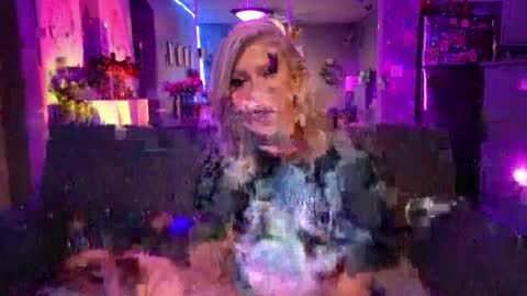 Snapshot of lexi_shocker chatting on May 2026 07:14:02 AM Lexi online show from May 2026 07:14:02 AM