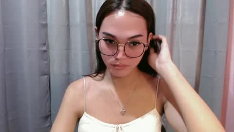 lexibabe_ online show from June 2026 05:42:02 AM