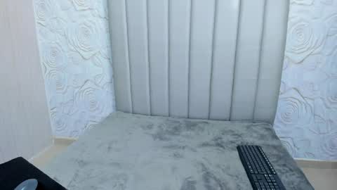 Snapshot of lexicutee chatting on May 2026 12:53:02 PM LexiCutee online show from May 2026 12:53:02 PM