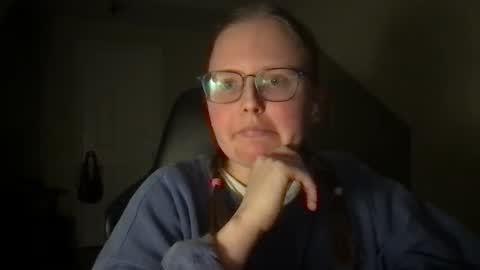 lexie online show from February 2025 04:31:01 AM