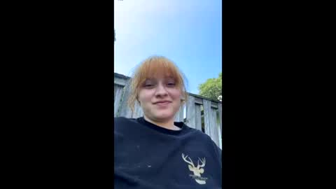 lexiestar22 online show from June 2026 07:27:02 PM