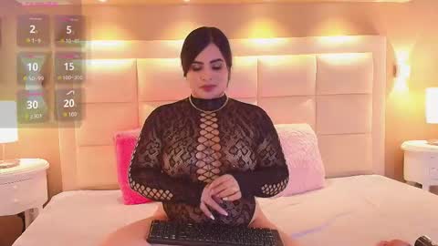 LEXIE VEGA  online show from October 2025 09:04:02 PM