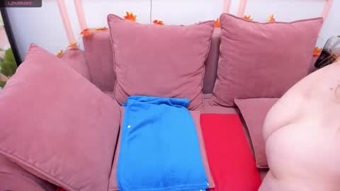 Lexi online show from October 2025 06:47:01 AM