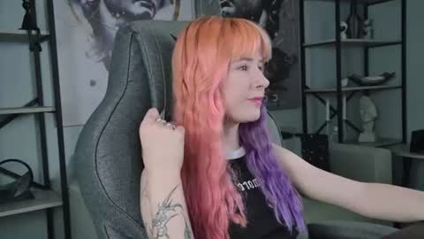 Snapshot of lexiwenford chatting on July 2026 04:10:02 AM Lexi Wenford NO NUDE GODDESS online show from July 2026 04:10:02 AM