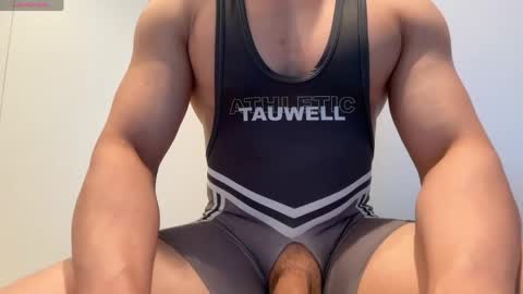 AsianKing online show from April 2026 02:44:02 AM