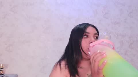 Snapshot of lexy_and_mia chatting on June 2026 03:18:01 AM lexy and mia online show from June 2026 03:18:01 AM
